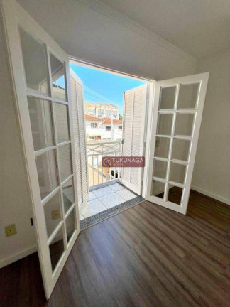 Imagem Sobrado com 3 Quartos à Venda, 161 m² em Vila Galvão - Guarulhos Imagem Sobrado com 3 Quartos à Venda, 161 m² em Vila Galvão - Guarulhos