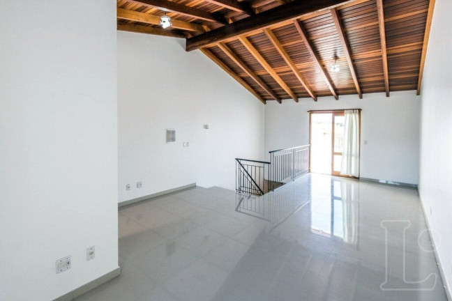 Imagem Casa com 3 Quartos à Venda,  em Espírito Santo - Porto Alegre