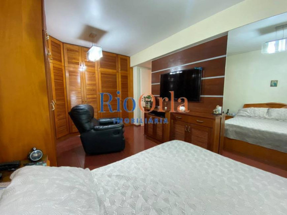 Imagem Apartamento com 4 Quartos à Venda, 144 m² em Barra Da Tijuca - Rio De Janeiro