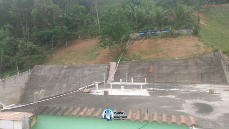 Imagem Casa com 2 Quartos à Venda, 4.600 m² em Xerém - Duque De Caxias