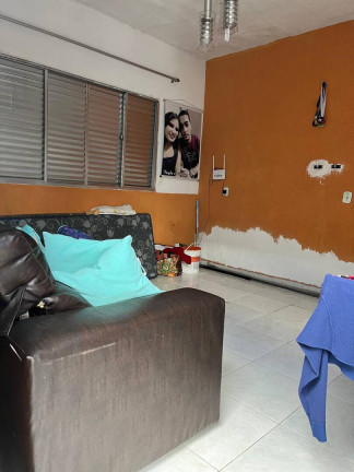 Imagem Casa com 1 Quarto à Venda, 10 m² em Caiçara - Praia Grande Imagem Casa com 1 Quarto à Venda, 10 m² em Caiçara - Praia Grande
