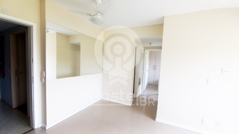 Imagem Apartamento com 2 Quartos à Venda, 45 m² em Jacarepaguá - Rio De Janeiro