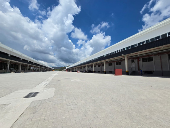 Imagem Imóvel para Alugar, 17.372 m² em Quinhaú - Embu Das Artes Imagem Imóvel para Alugar, 17.372 m² em Quinhaú - Embu Das Artes