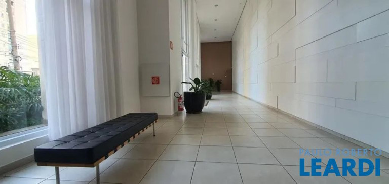 Imagem Apartamento com 2 Quartos à Venda, 50 m² em Cambuci - São Paulo