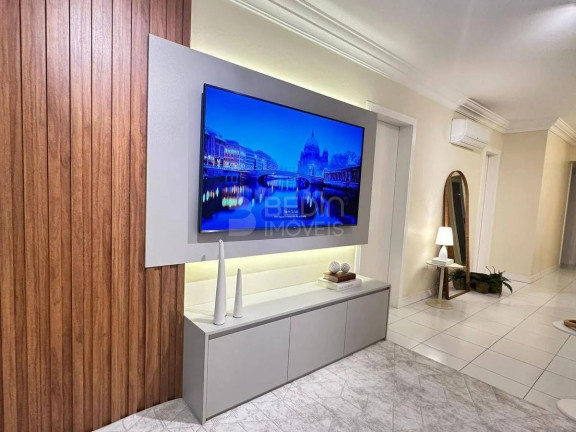 Imagem Apartamento com 3 Quartos à Venda, 110 m² em Centro - Balneário Camboriú Imagem Apartamento com 3 Quartos à Venda, 110 m² em Centro - Balneário Camboriú