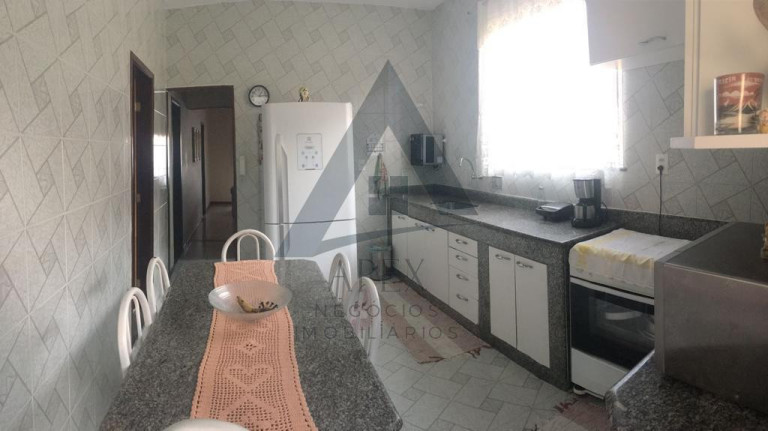 Imagem Casa com 3 Quartos à Venda, 516 m² em Campo Grande - Rio De Janeiro