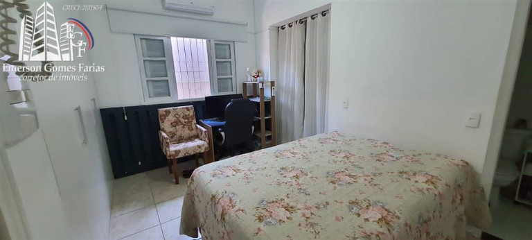 Imagem Casa com 2 Quartos à Venda,  em Vila Tupi - Praia Grande