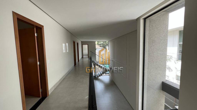 Imagem Sobrado com 4 Quartos à Venda, 290 m² em Jardins Madri - Goiânia Imagem Sobrado com 4 Quartos à Venda, 290 m² em Jardins Madri - Goiânia