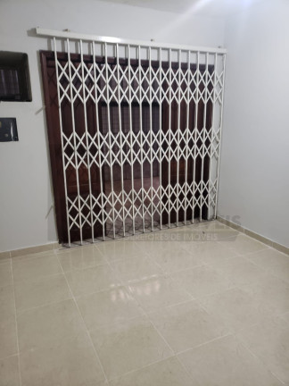 Imagem Sobrado com 6 Quartos para Alugar, 200 m² em Marco - Belém