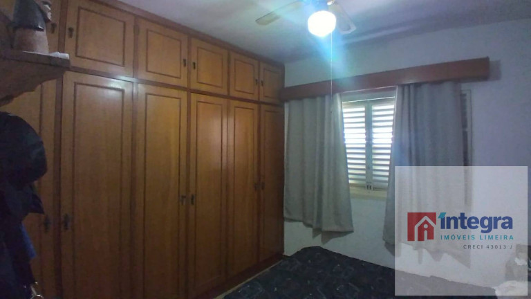 Imagem Casa com 5 Quartos à Venda, 212 m² em Vila São Luiz - Limeira Imagem Casa com 5 Quartos à Venda, 212 m² em Vila São Luiz - Limeira