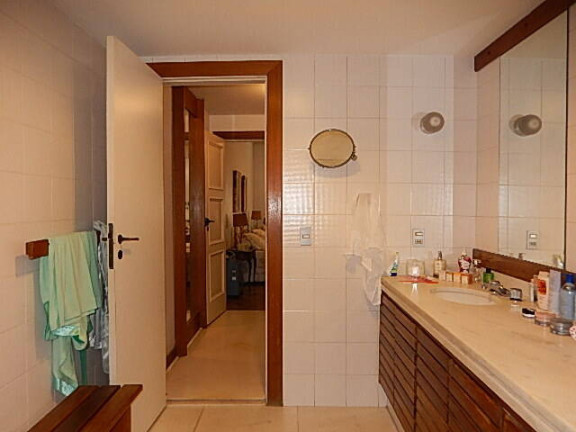 Imagem Apartamento com 4 Quartos à Venda, em Ipanema - Rio De Janeiro Imagem Apartamento com 4 Quartos à Venda, em Ipanema - Rio De Janeiro
