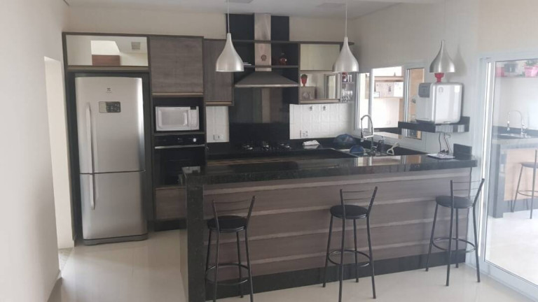 Imagem Casa de Condomínio com 4 Quartos à Venda, 300 m² em Iporanga - Sorocaba Imagem Casa de Condomínio com 4 Quartos à Venda, 300 m² em Iporanga - Sorocaba