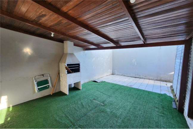 Imagem Casa com 3 Quartos à Venda, em Olaria - Canoas Imagem Casa com 3 Quartos à Venda, em Olaria - Canoas