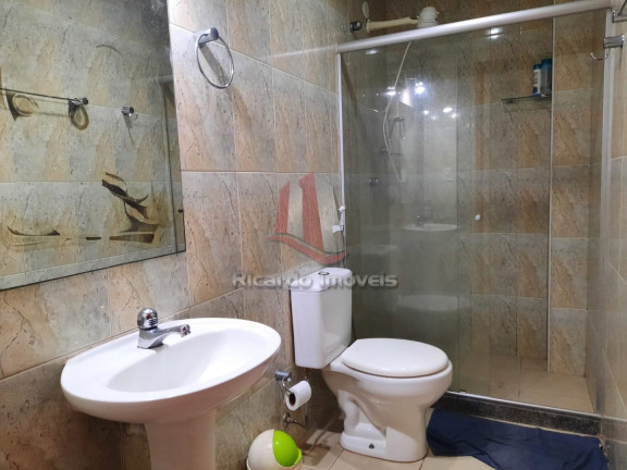 Imagem Imóvel com 4 Quartos à Venda, 120 m² Imagem Imóvel com 4 Quartos à Venda, 120 m²