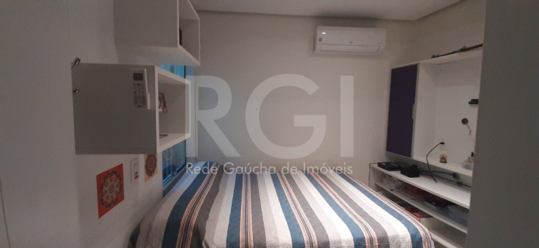 Imagem Casa com 2 Quartos à Venda, 105 m² em Cidade Baixa - Porto Alegre Imagem Casa com 2 Quartos à Venda, 105 m² em Cidade Baixa - Porto Alegre