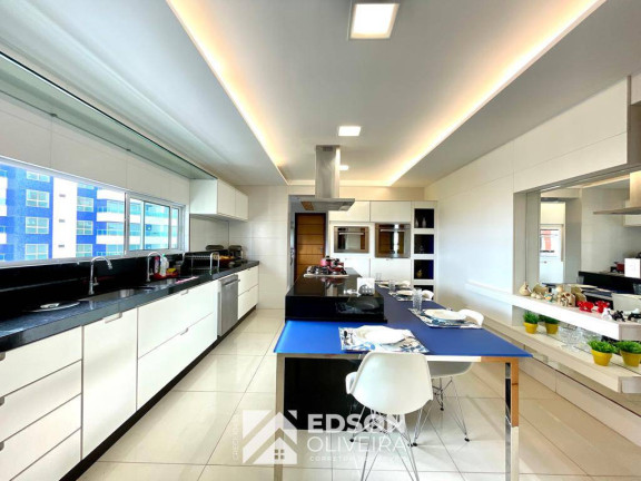 Imagem Apartamento com 4 Quartos à Venda, 236 m² em Miramar - João Pessoa