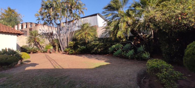 Imagem Casa com 3 Quartos à Venda, 277 m² em Centro - Birigui Imagem Casa com 3 Quartos à Venda, 277 m² em Centro - Birigui