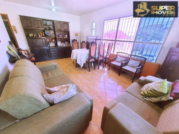 Imagem Casa com 3 Quartos à Venda, 300 m² em Três Vendas - Pelotas