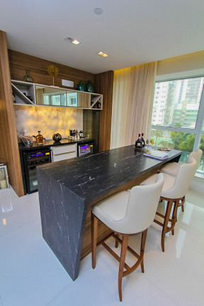 Imagem Apartamento com 4 Quartos à Venda, 300 m² em Centro - Balneário Camboriú