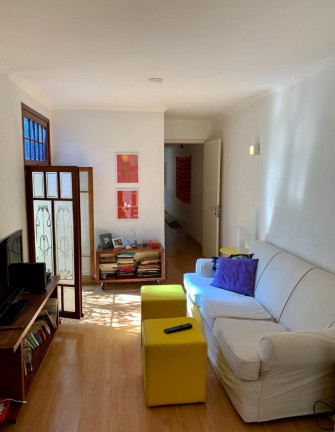Imagem Casa com 3 Quartos à Venda, 236 m² em Pinheiros - São Paulo Imagem Casa com 3 Quartos à Venda, 236 m² em Pinheiros - São Paulo
