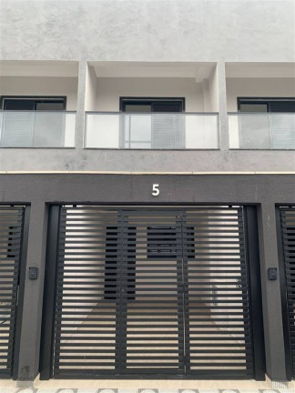 Imagem Casa com 2 Quartos à Venda, 59 m² em Tude Bastos - Praia Grande Imagem Casa com 2 Quartos à Venda, 59 m² em Tude Bastos - Praia Grande