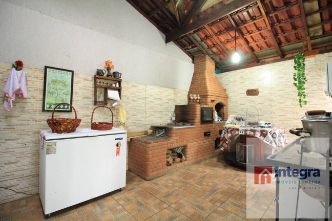 Imagem Chácara com 3 Quartos à Venda, 200 m² em Bairro Dos Pires - Limeira