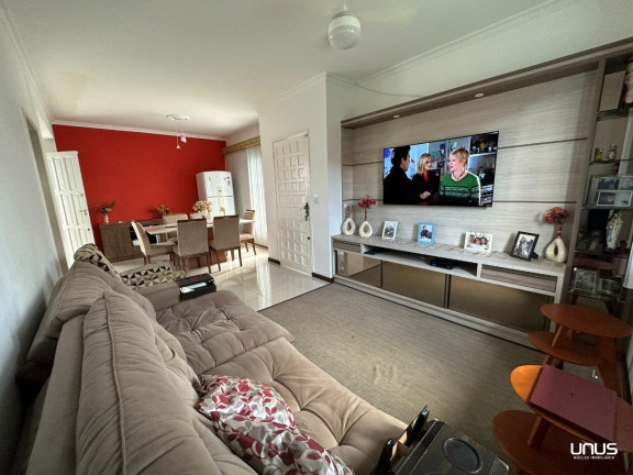 Imagem Casa com 3 Quartos à Venda, 288 m² em Coloninha - Florianópolis Imagem Casa com 3 Quartos à Venda, 288 m² em Coloninha - Florianópolis