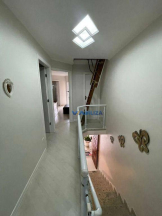 Imagem Sobrado com 3 Quartos à Venda, 129 m² em Vila Adelaide Perella - Guarulhos Imagem Sobrado com 3 Quartos à Venda, 129 m² em Vila Adelaide Perella - Guarulhos