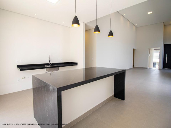 Imagem Casa com 3 Quartos à Venda, 202 m² em Jardim Celeste - Jundiaí