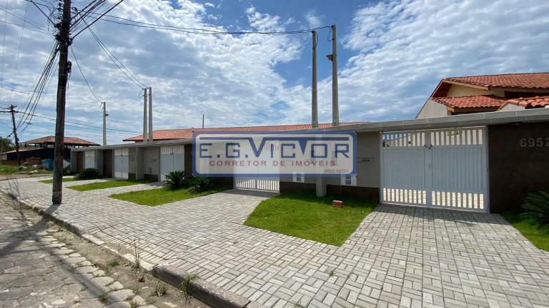 Imagem Casa com 2 Quartos à Venda, 72 m² em Balneario Santa Terezinha - Itanhaém Imagem Casa com 2 Quartos à Venda, 72 m² em Balneario Santa Terezinha - Itanhaém