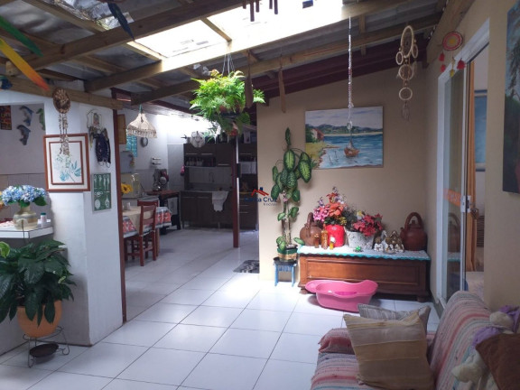 Imagem Casa com 3 Quartos à Venda, 420 m² em Ingleses Do Rio Vermelho - Florianópolis Imagem Casa com 3 Quartos à Venda, 420 m² em Ingleses Do Rio Vermelho - Florianópolis