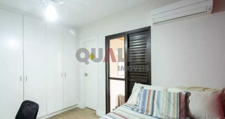 Imagem Apartamento com 4 Quartos à Venda, 180 m² em V.uberabinha - São Paulo Imagem Apartamento com 4 Quartos à Venda, 180 m² em V.uberabinha - São Paulo