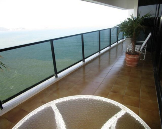 Apartamento com 3 Quartos à Venda, 168 m² em Jardim Astúrias - Guarujá