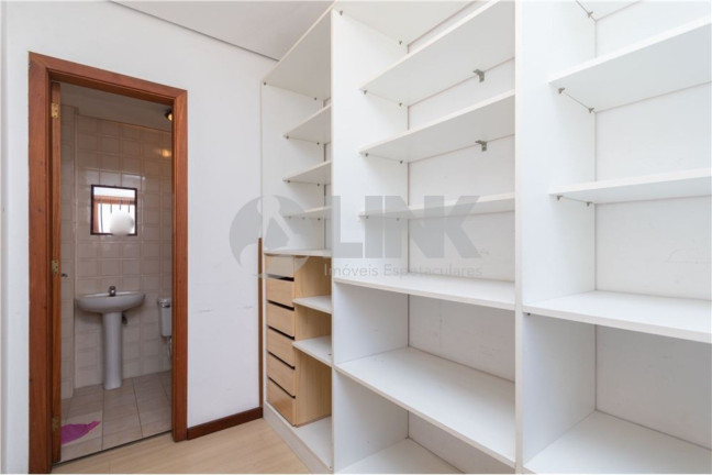 Imagem Imóvel com 3 Quartos à Venda, 236 m² em Moinhos De Vento - Porto Alegre