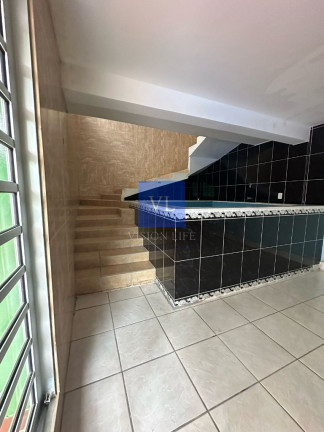 Imagem Imóvel com 5 Quartos à Venda, 1.000 m² em Bacacheri - Curitiba