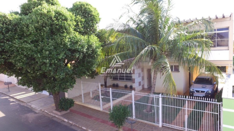Imagem Casa com 1 Quarto à Venda, 339 m² em Jardim Monte Líbano - Campo Grande Imagem Casa com 1 Quarto à Venda, 339 m² em Jardim Monte Líbano - Campo Grande