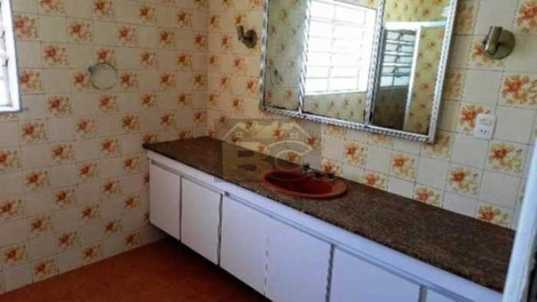 Imagem Sobrado com 3 Quartos à Venda, 262 m² em Indianópolis - São Paulo
