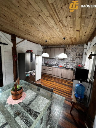 Imagem Casa com 4 Quartos à Venda, 216 m² em Rio Pequeno - Camboriú Imagem Casa com 4 Quartos à Venda, 216 m² em Rio Pequeno - Camboriú
