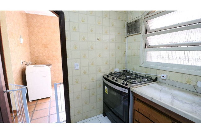 Imagem Casa com 4 Quartos à Venda, em Butantã - São Paulo Imagem Casa com 4 Quartos à Venda, em Butantã - São Paulo