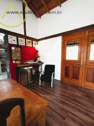 Imagem Casa com 3 Quartos à Venda, 241 m² em Parque Petrópolis - Mairiporã Imagem Casa com 3 Quartos à Venda, 241 m² em Parque Petrópolis - Mairiporã