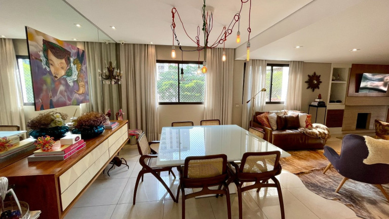 Imagem Apartamento com 3 Quartos à Venda, 240 m² em Campo Belo - São Paulo Imagem Apartamento com 3 Quartos à Venda, 240 m² em Campo Belo - São Paulo