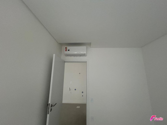 Imagem Apartamento com 1 Quarto à Venda, 42 m² em Estreito - Florianópolis Imagem Apartamento com 1 Quarto à Venda, 42 m² em Estreito - Florianópolis
