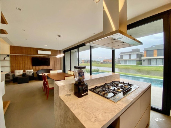 Imagem Casa de Condomínio com 4 Quartos à Venda, 285 m² em Xangri-la - Xangri-lá Imagem Casa de Condomínio com 4 Quartos à Venda, 285 m² em Xangri-la - Xangri-lá