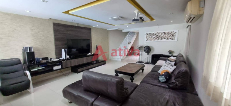 Imagem Casa de Condomínio com 3 Quartos à Venda, 500 m² em Recreio Dos Bandeirantes - Rio De Janeiro