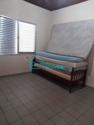 Imagem Casa com 4 Quartos à Venda, 280 m² em Solemar - Praia Grande Imagem Casa com 4 Quartos à Venda, 280 m² em Solemar - Praia Grande