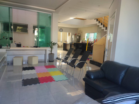 Imagem Casa com 3 Quartos à Venda, 320 m² em Iporanga - Sorocaba Imagem Casa com 3 Quartos à Venda, 320 m² em Iporanga - Sorocaba