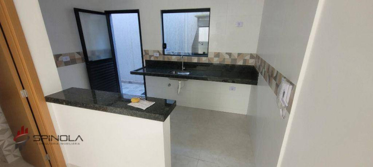 Imagem Sobrado com 2 Quartos à Venda, 60 m² em Maracanã - Praia Grande Imagem Sobrado com 2 Quartos à Venda, 60 m² em Maracanã - Praia Grande
