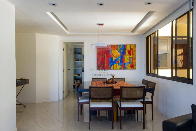 Imagem Casa com 4 Quartos à Venda, 493 m² em Charitas - Niterói Imagem Casa com 4 Quartos à Venda, 493 m² em Charitas - Niterói