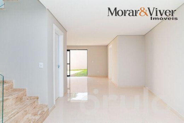 Imagem Sobrado com 3 Quartos à Venda, 167 m² em Pinheirinho - Curitiba Imagem Sobrado com 3 Quartos à Venda, 167 m² em Pinheirinho - Curitiba