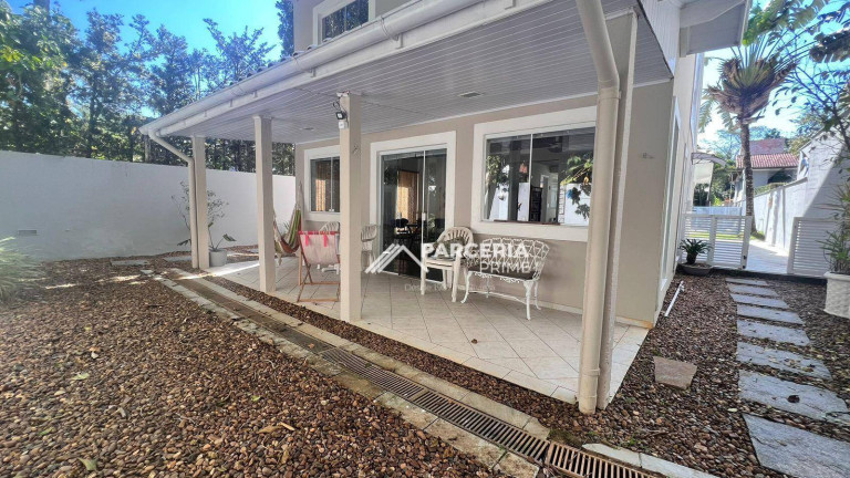 Imagem Casa com 3 Quartos à Venda, 208 m² em Riviera Módulo 21 - Bertioga Imagem Casa com 3 Quartos à Venda, 208 m² em Riviera Módulo 21 - Bertioga